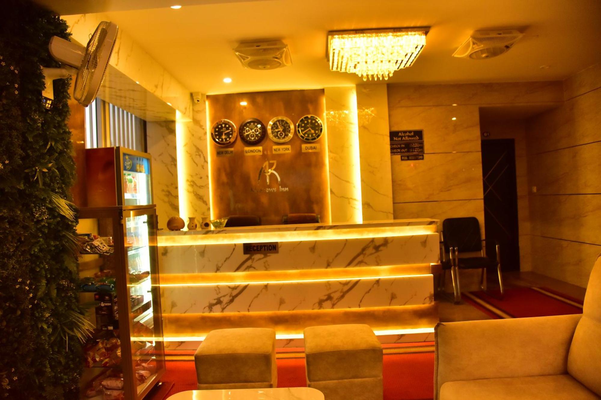Meadows Inn Майсур Экстерьер фото