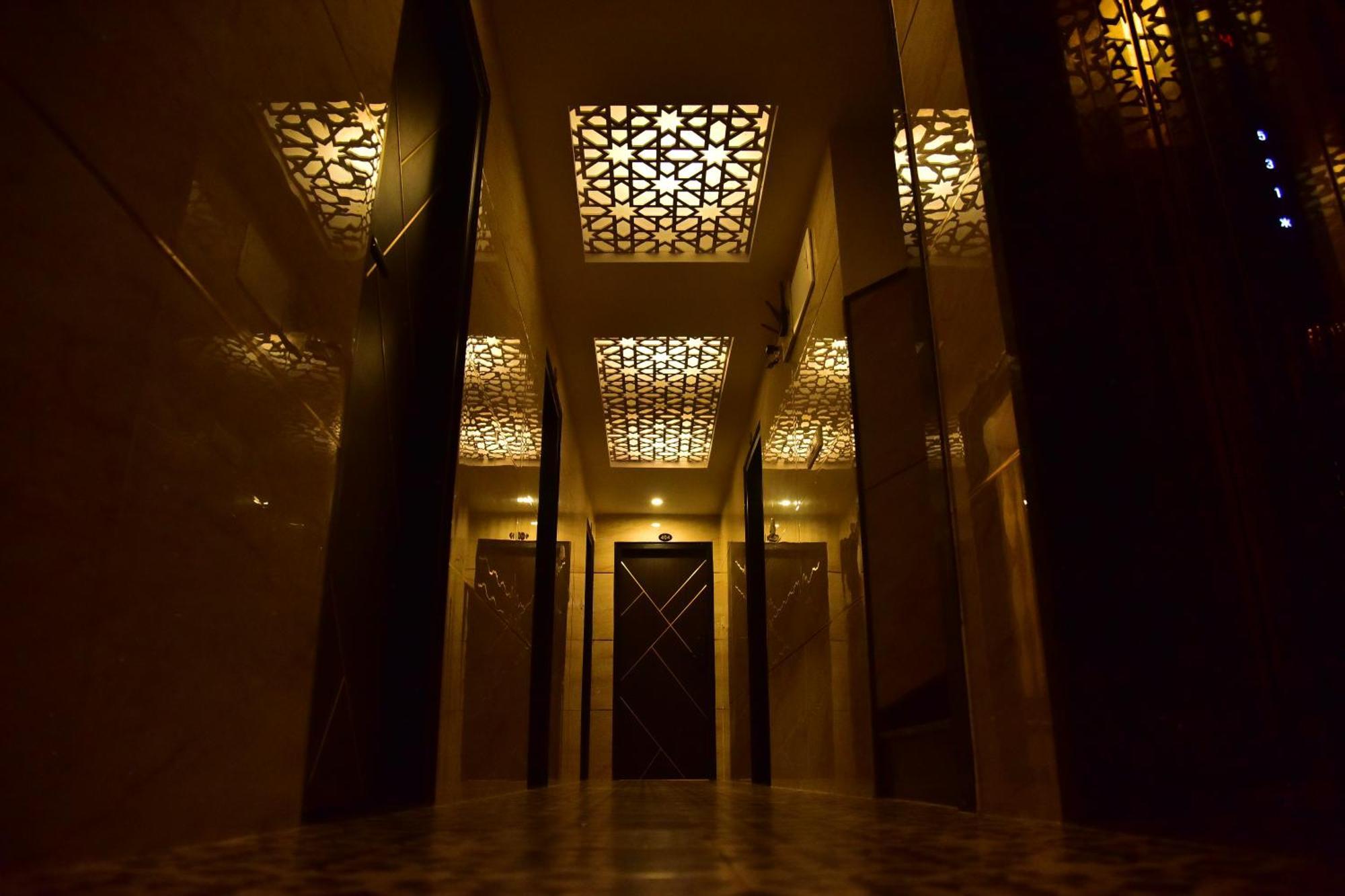 Meadows Inn Майсур Экстерьер фото